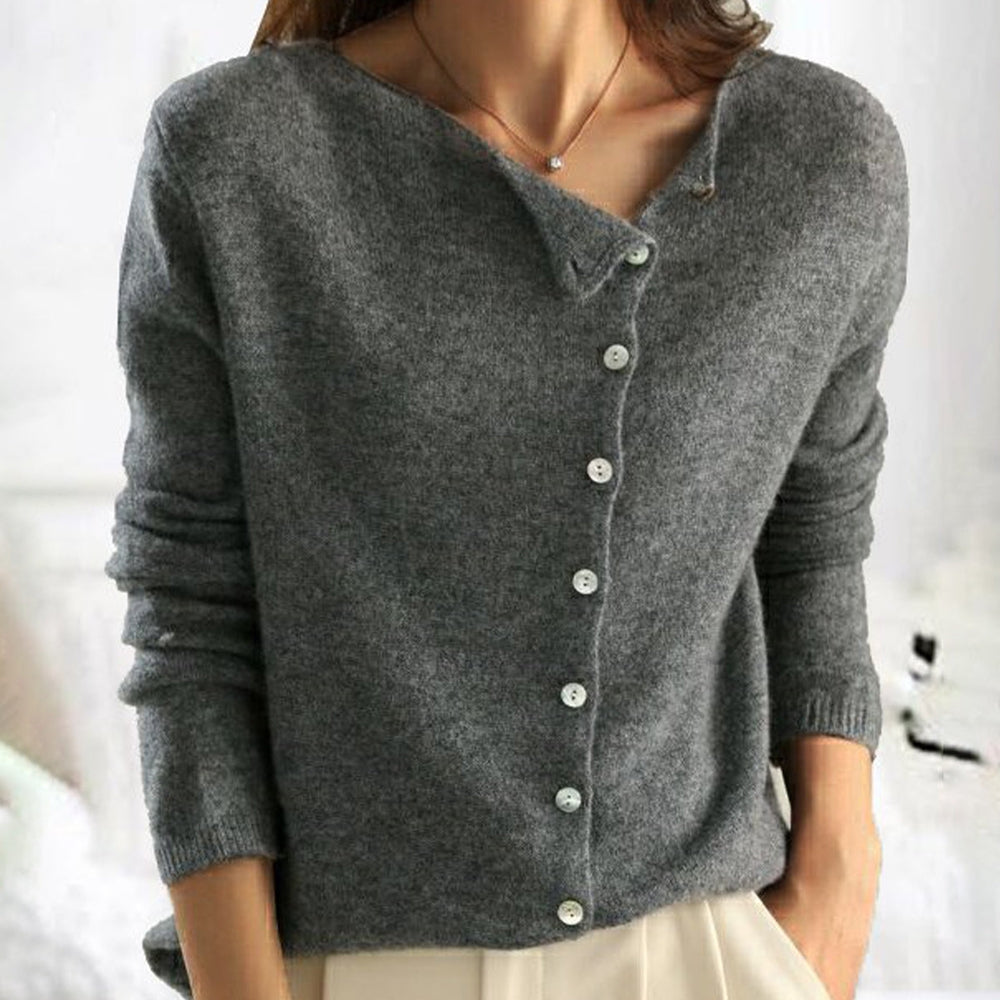Shirley | Chic cardigan with Diagonal Buttons