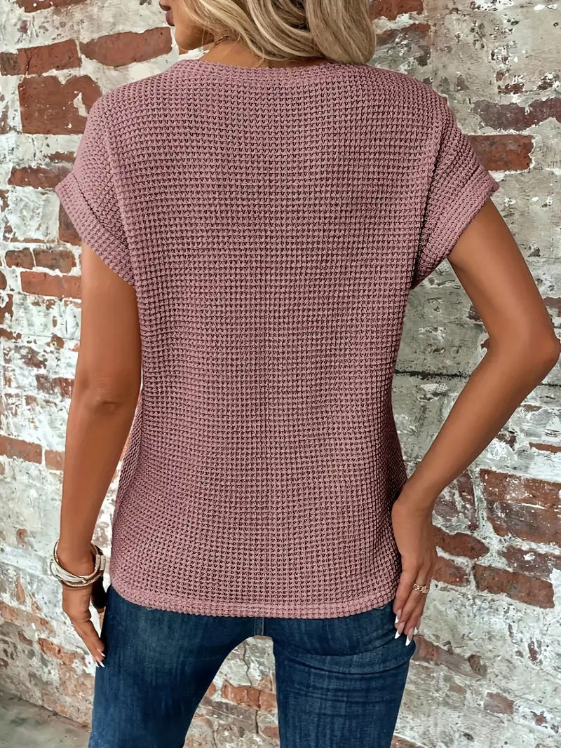 Sophie | The Sweetheart Round Neck T-Shirt