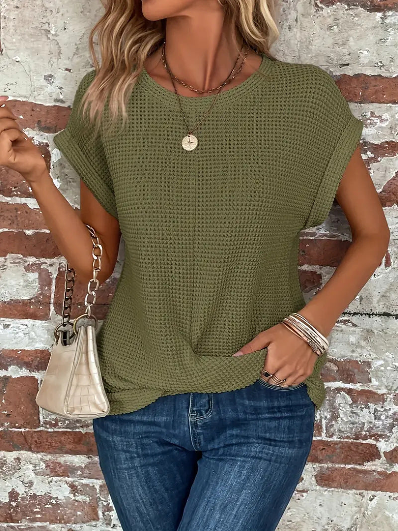 Sophie | The Sweetheart Round Neck T-Shirt