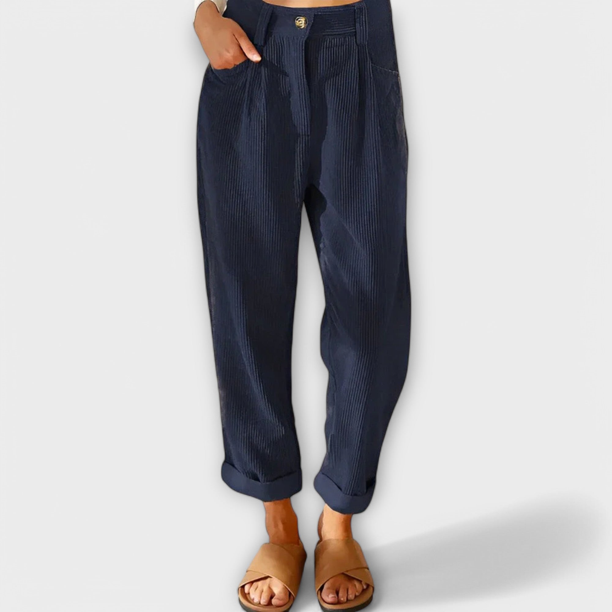 Jana | Modern Cord Pants